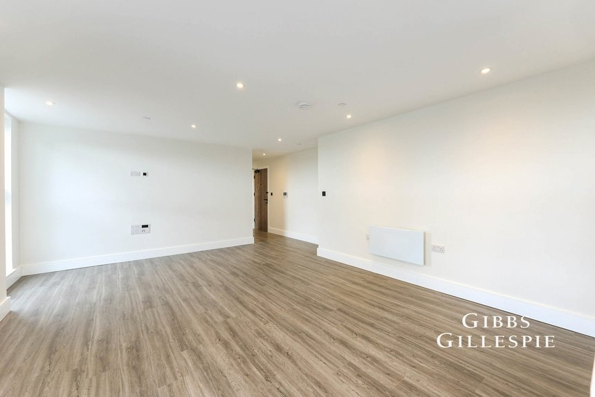 let station road london 57723 - Gibbs Gillespie