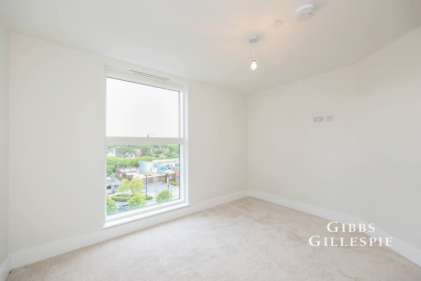 let station road london 57723 - Gibbs Gillespie