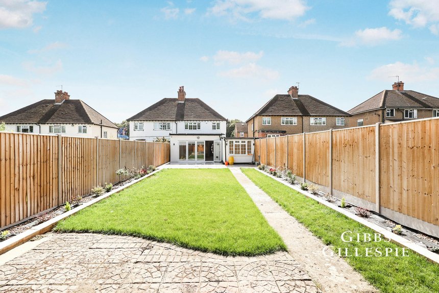 let woodland road london 57751 - Gibbs Gillespie