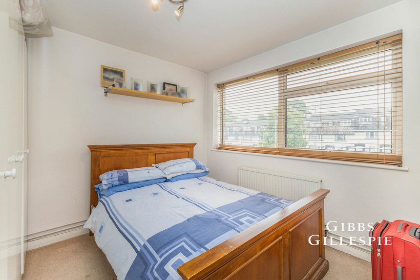 let stonegrove london 57756 - Gibbs Gillespie