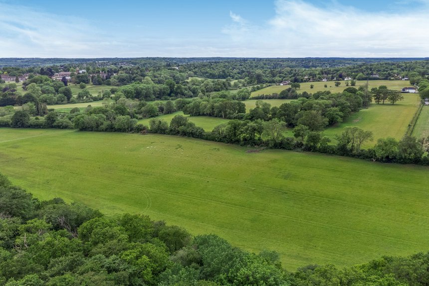 for sale copthorne road london 57772 - Gibbs Gillespie