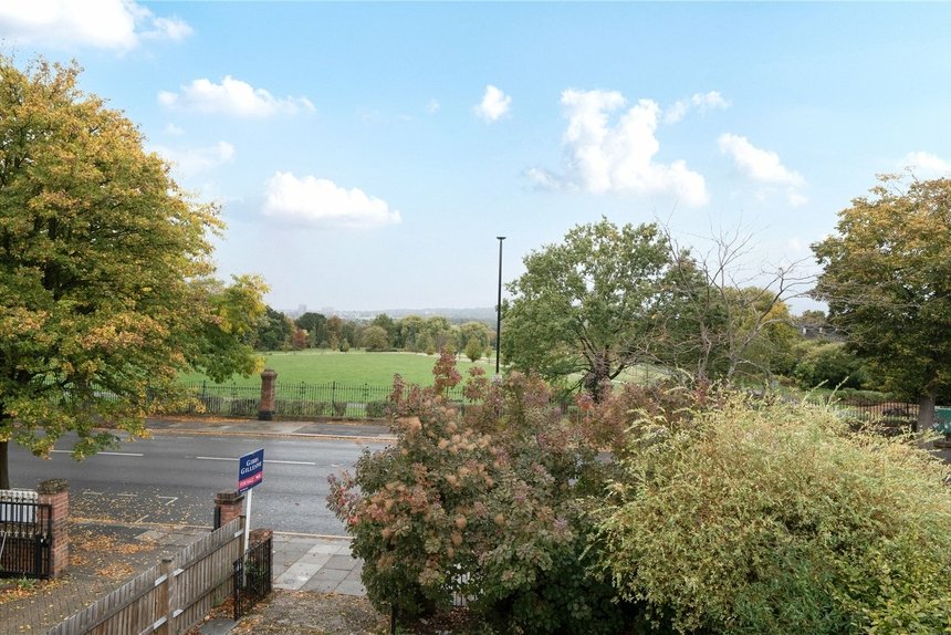 sold cleveland road london 57841 - Gibbs Gillespie