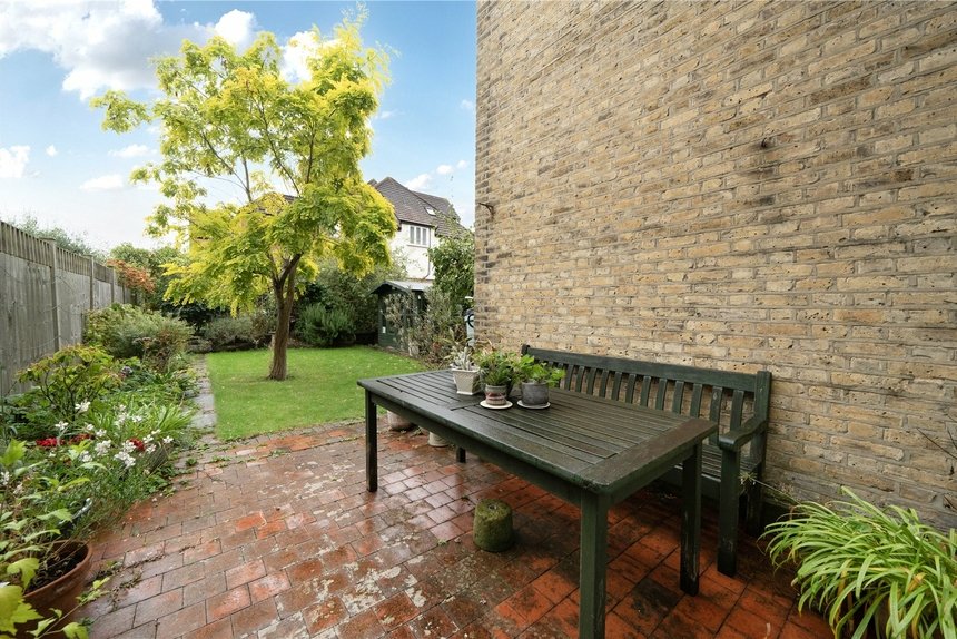 sold cleveland road london 57841 - Gibbs Gillespie