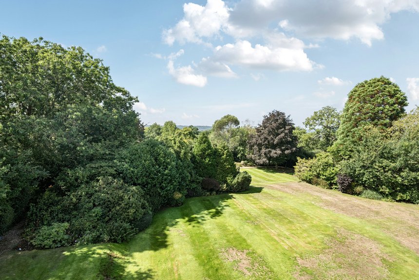 for sale merry hill road london 57957 - Gibbs Gillespie