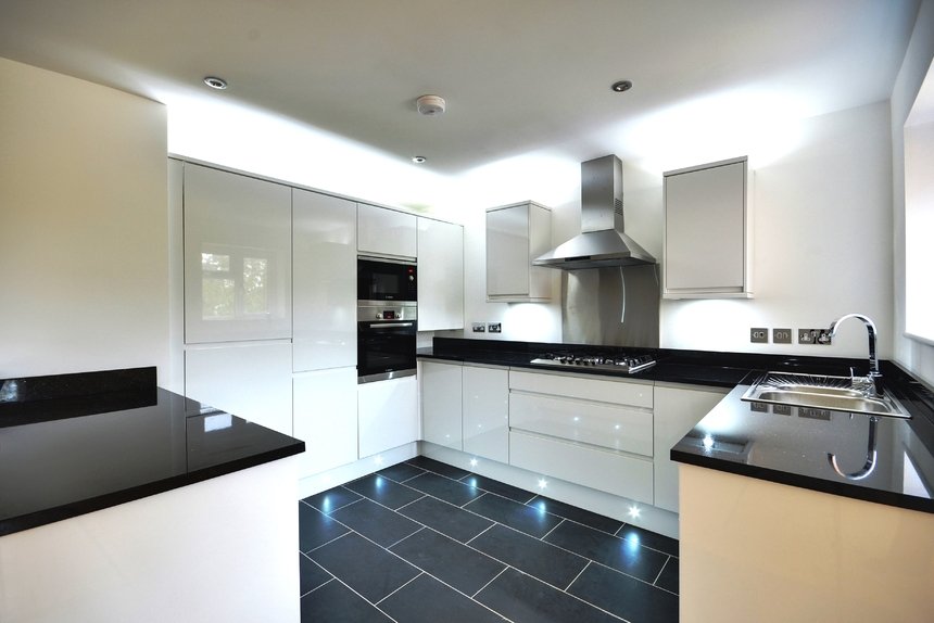 let swakeleys road london 58327 - Gibbs Gillespie