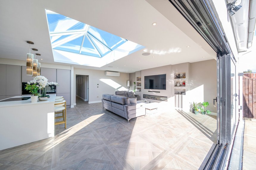 for sale sylvia avenue london 58391 - Gibbs Gillespie