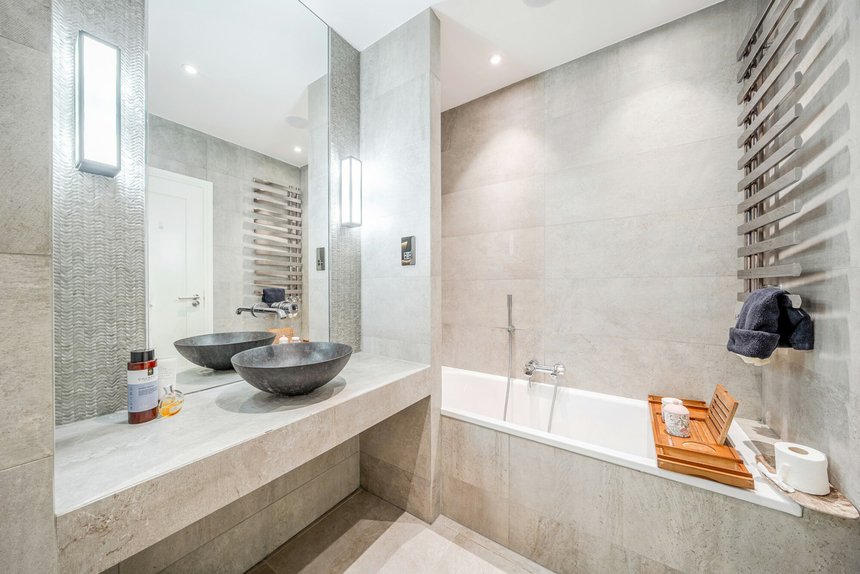 for sale sylvia avenue london 58391 - Gibbs Gillespie