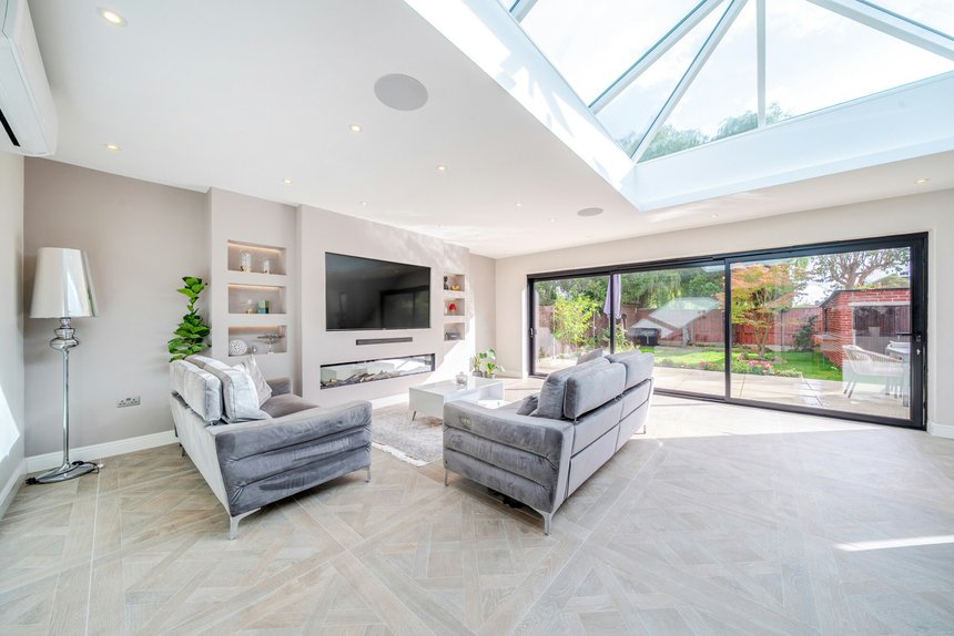 for sale sylvia avenue london 58391 - Gibbs Gillespie