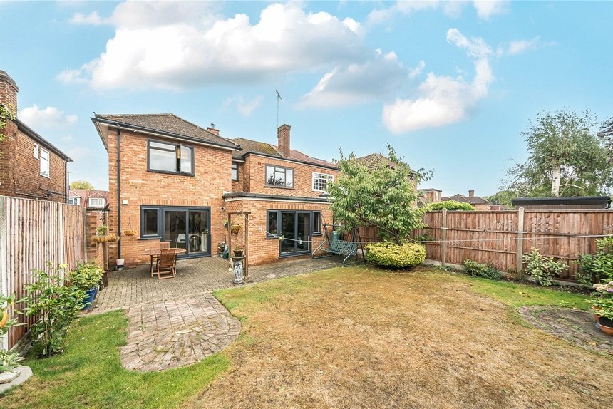 sold chartley avenue london 58674 - Gibbs Gillespie