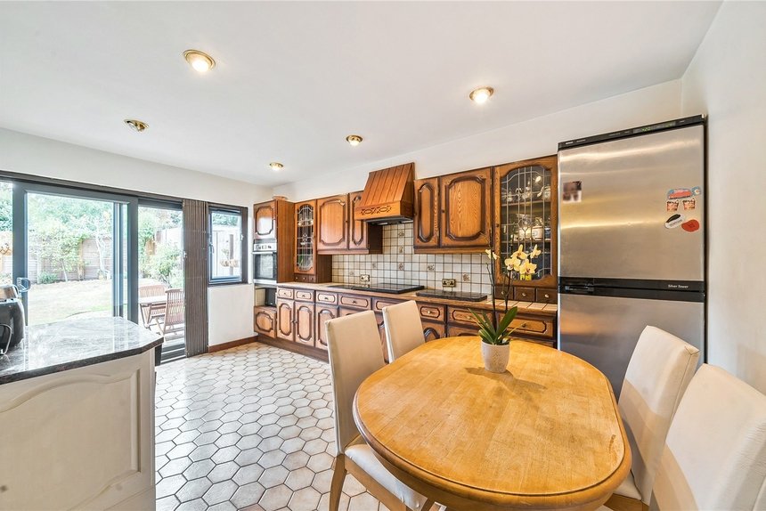 sold chartley avenue london 58674 - Gibbs Gillespie