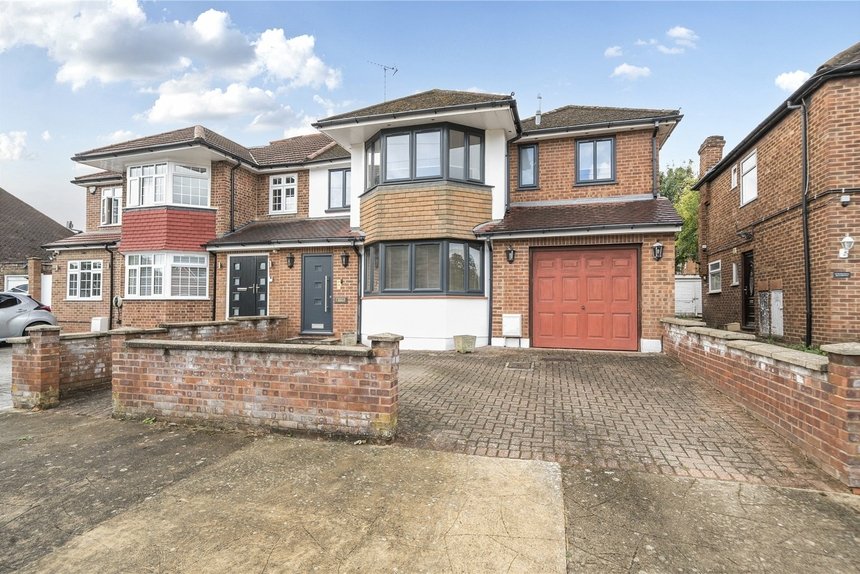 sold chartley avenue london 58674 - Gibbs Gillespie