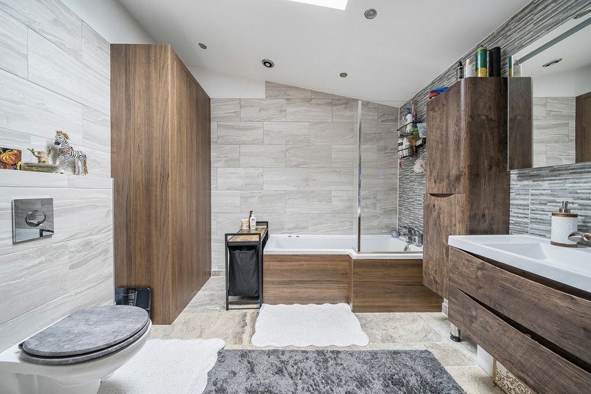 for sale rushdene crescent london 58852 - Gibbs Gillespie