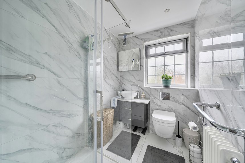 for sale rushdene crescent london 58852 - Gibbs Gillespie