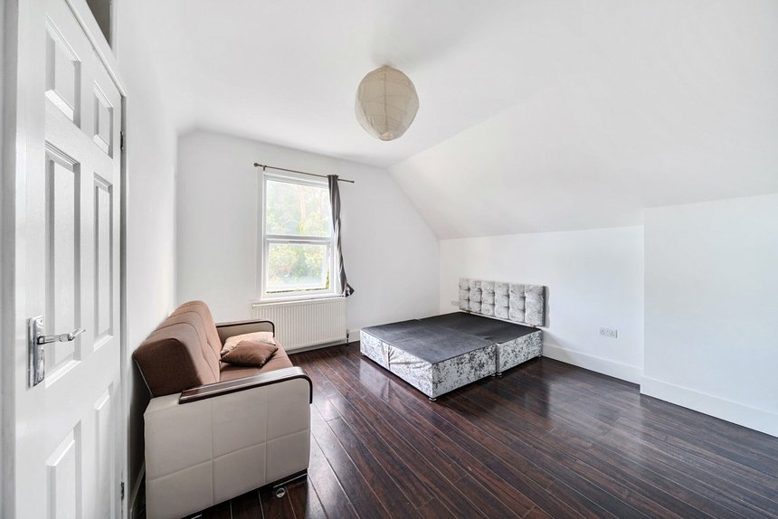 to let leopold road london 58873 - Gibbs Gillespie