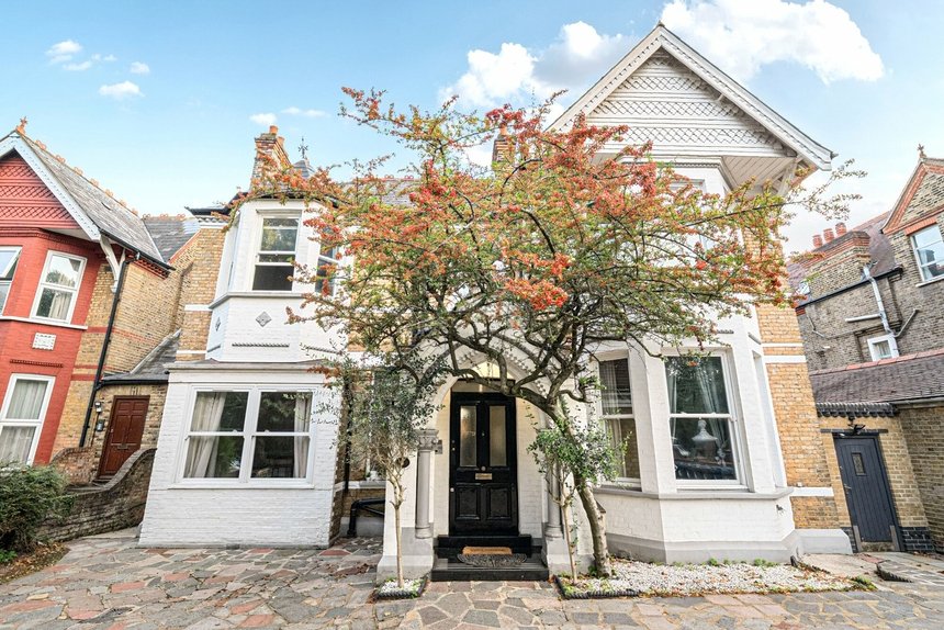 to let leopold road london 58873 - Gibbs Gillespie