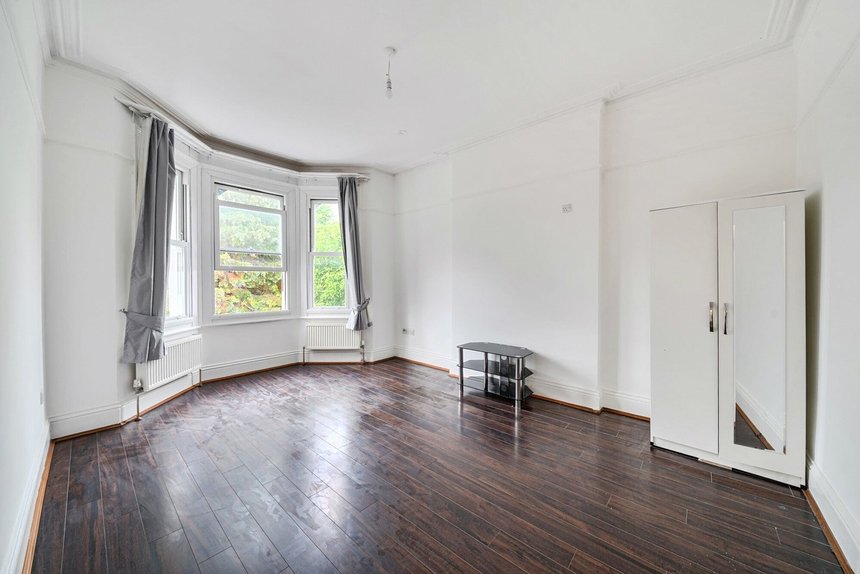 to let leopold road london 58873 - Gibbs Gillespie