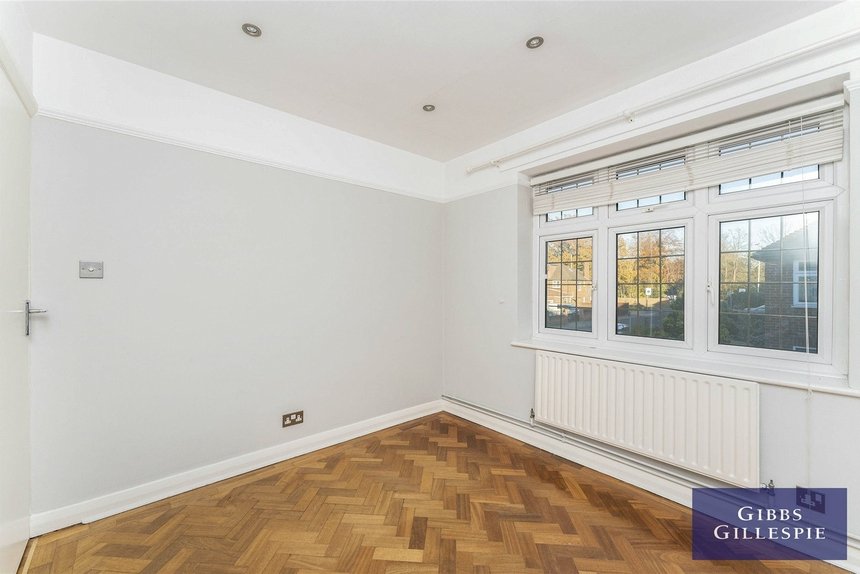 for sale the sigers london 58906 - Gibbs Gillespie