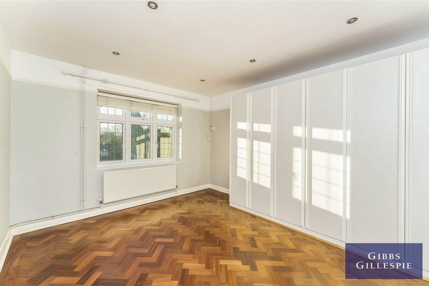 for sale the sigers london 58906 - Gibbs Gillespie