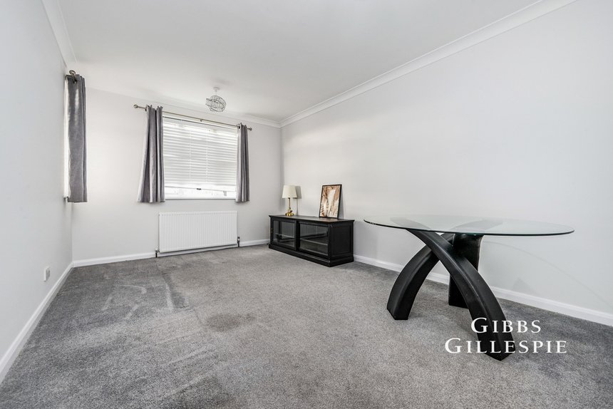 let alandale drive london 58940 - Gibbs Gillespie