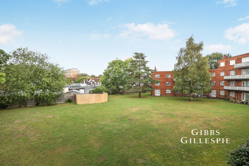 let garden close london 58947 - Gibbs Gillespie