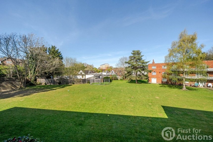 let garden close london 58947 - Gibbs Gillespie