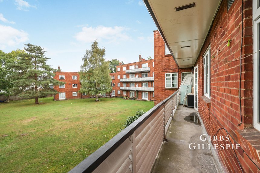 let garden close london 58947 - Gibbs Gillespie