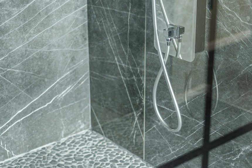 for sale trout rise london 58985 - Gibbs Gillespie