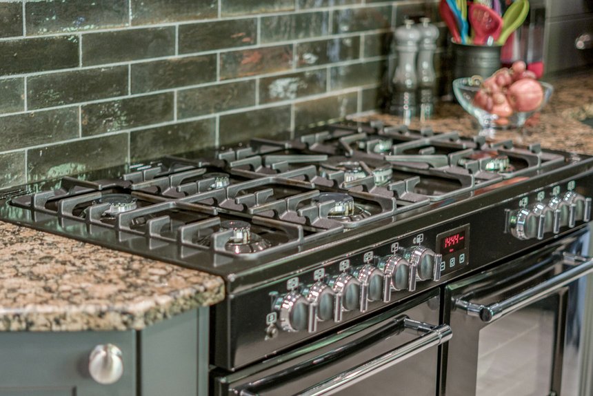 for sale trout rise london 58985 - Gibbs Gillespie