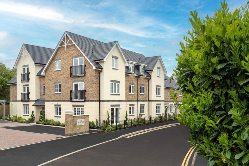 for sale moor lane london 59000 - Gibbs Gillespie