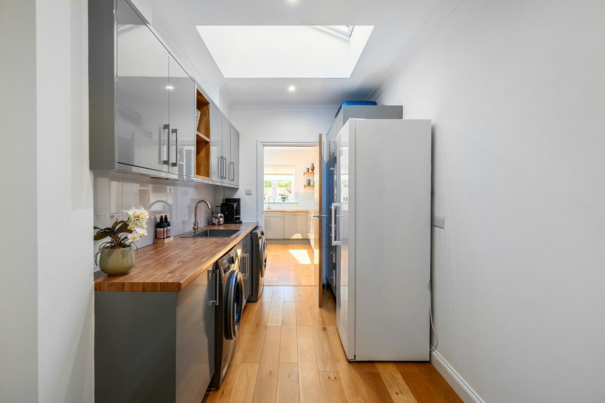 for sale dukes avenue london 59088 - Gibbs Gillespie