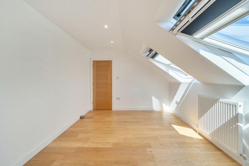 for sale dukes avenue london 59088 - Gibbs Gillespie