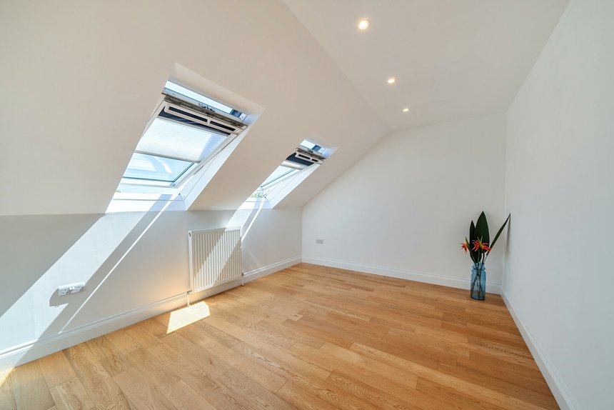 for sale dukes avenue london 59088 - Gibbs Gillespie