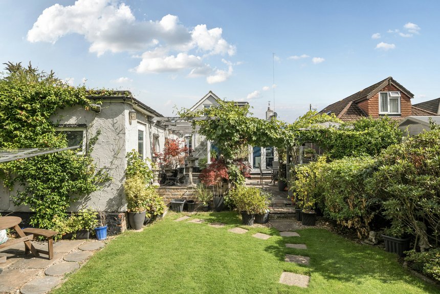 sold glenalla road london 59138 - Gibbs Gillespie