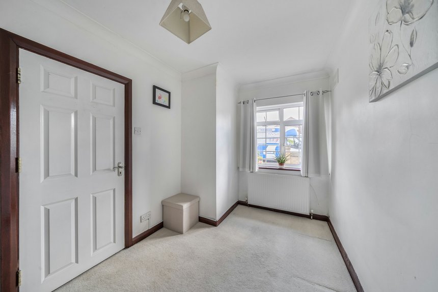 sold glenalla road london 59138 - Gibbs Gillespie