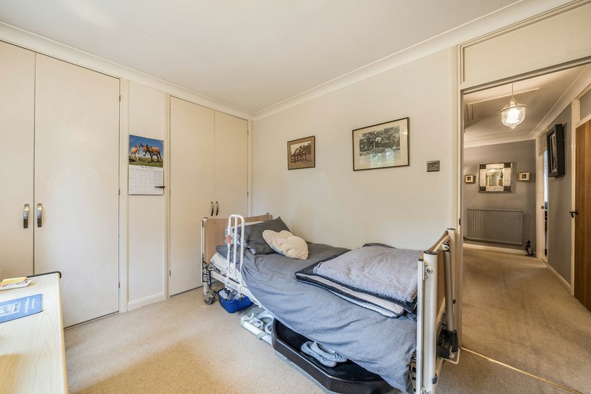 for sale woodhouse eaves london 59181 - Gibbs Gillespie