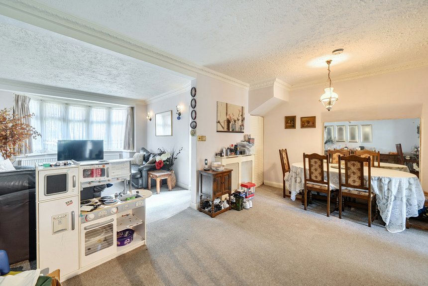 for sale carr road london 59218 - Gibbs Gillespie