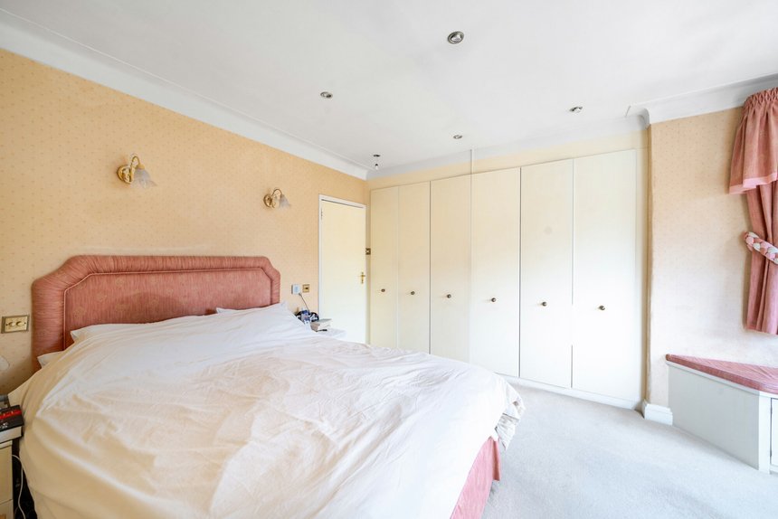 for sale brockley avenue london 59232 - Gibbs Gillespie