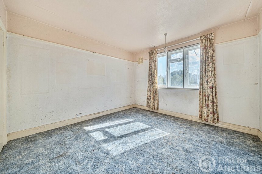 sold ravensdale gardens london 59284 - Gibbs Gillespie