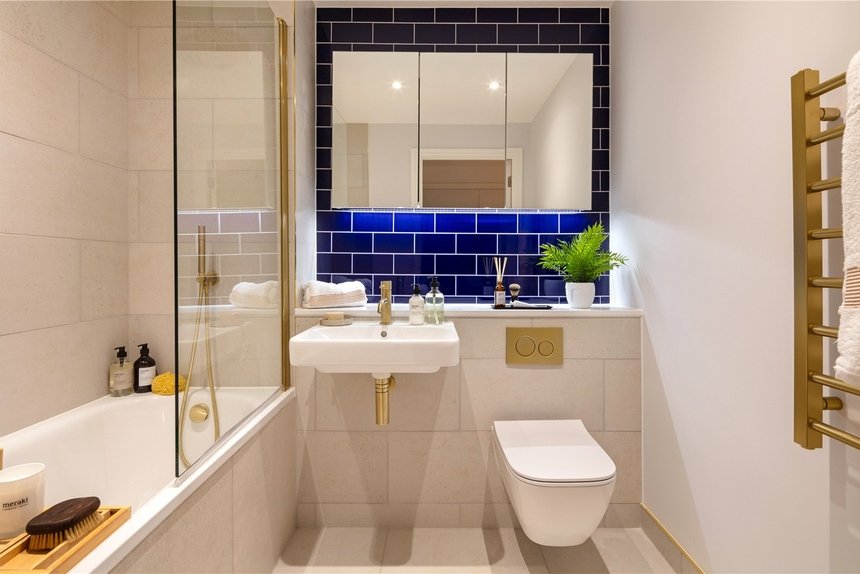 for sale fulton and fifth london 59344 - Gibbs Gillespie