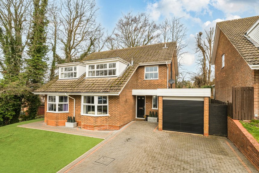 under offer uplands london 59379 - Gibbs Gillespie