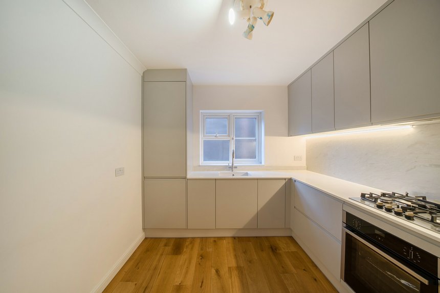 for sale chorleywood close london 59450 - Gibbs Gillespie