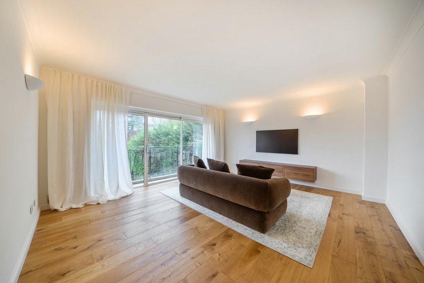 for sale chorleywood close london 59450 - Gibbs Gillespie