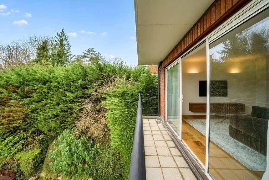 for sale chorleywood close london 59450 - Gibbs Gillespie