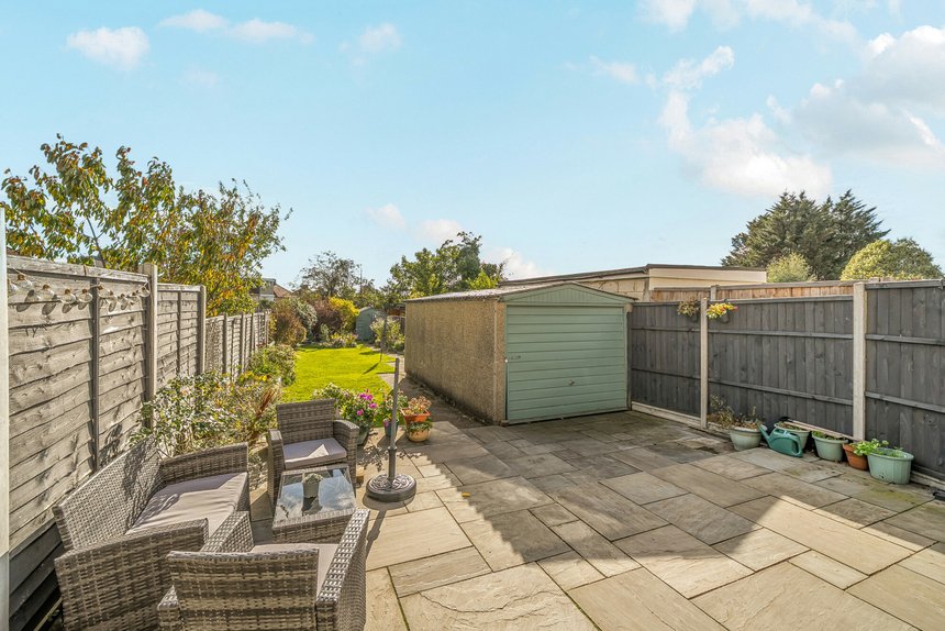 under offer halsbury road west london 59612 - Gibbs Gillespie