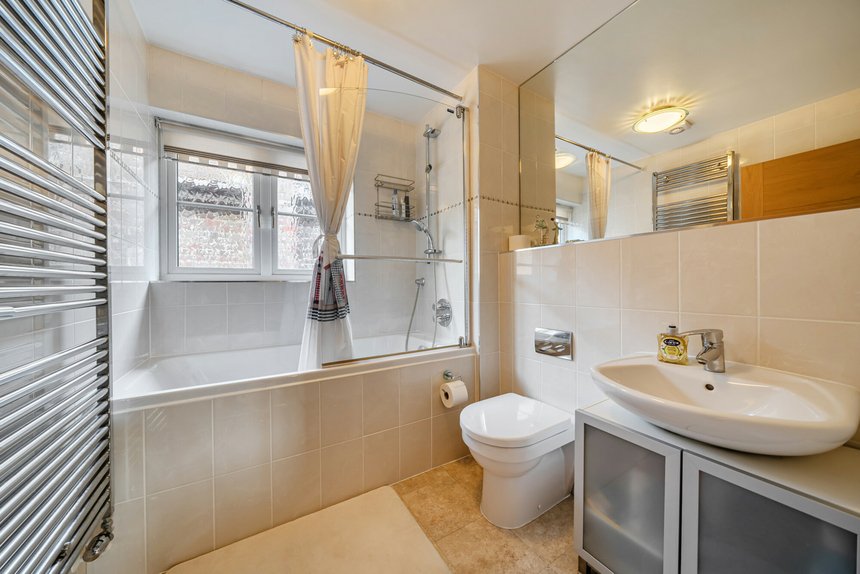 for sale great park close london 59894 - Gibbs Gillespie