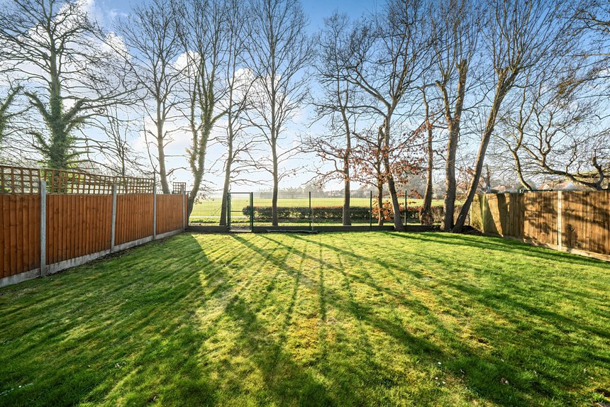 for sale great park close london 59894 - Gibbs Gillespie