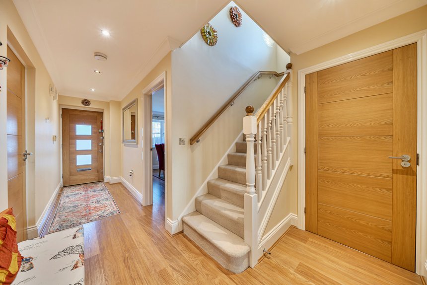 for sale great park close london 59894 - Gibbs Gillespie