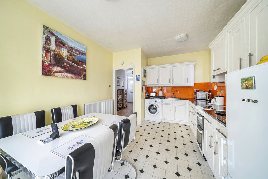 under offer merton road london 59905 - Gibbs Gillespie