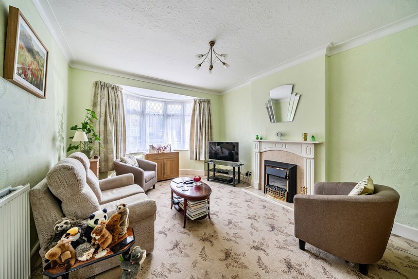 under offer merton road london 59905 - Gibbs Gillespie