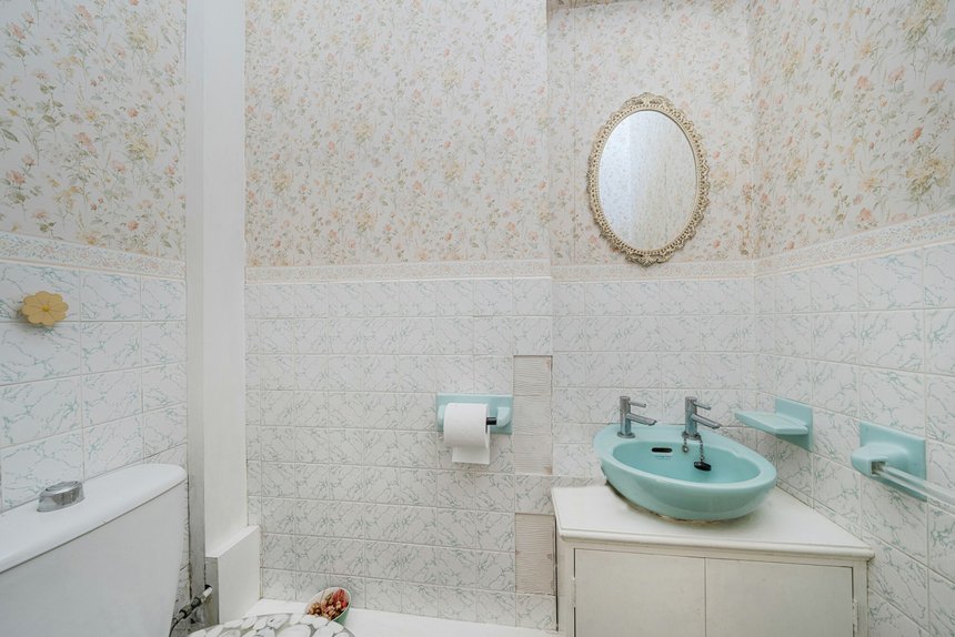 under offer winston close london 59907 - Gibbs Gillespie